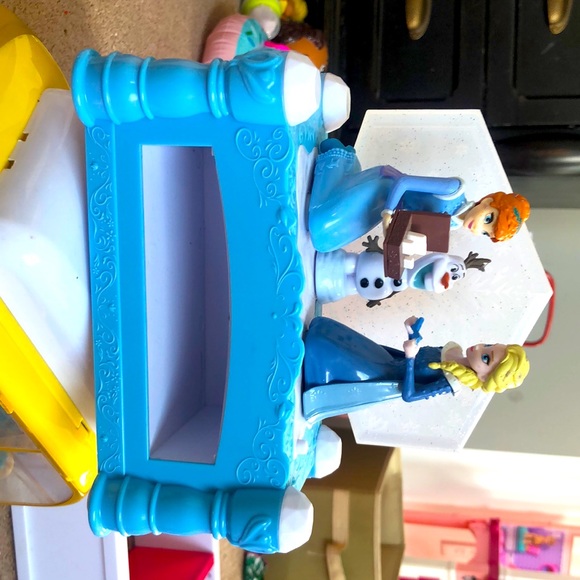 Anna Elsa music box -MISSING tiny drawer ♥️ - Picture 6 of 7